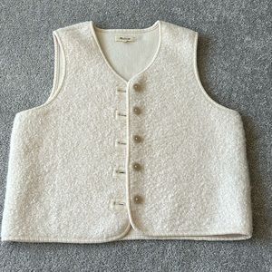 MADEWELL Pebbled Faux Shearling Bottom Front Vest